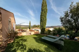 Image of Beautiful house with superb view in golf complex
