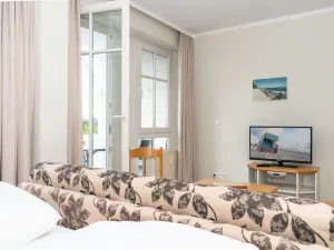 Image of Apartment 358, Seepark Sellin - Apartment 358, House Having