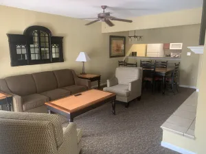 Image of Vacation to remember! Huge family-sized townhouse for 12 near all attractions.