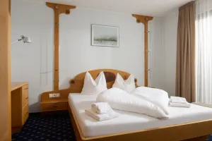 Image of 1105 Veilchen