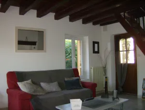 Image of Pretty typical and old house in very good condition in the center and quiet