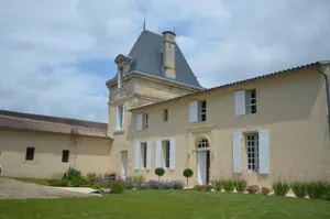 Image of Chateau DE LA Barde - Saint-laurent-des-combes