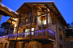 Image of Chalet Versoye - self-catered chalet,  ensuite rooms, jacuzzi, boot warmers