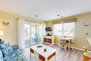 Image of Cozy Carolina Beach Condo