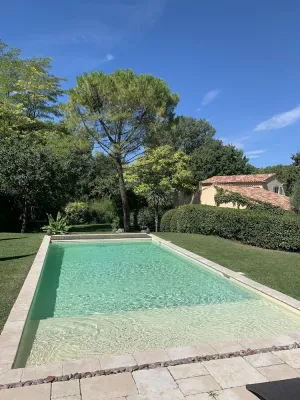 Image of Villa with swimming pool, in the heart of the Aix countryside