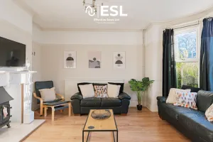Image of 5 Bedroom House in Stafford