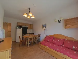 Image of Appartement 3 Pièces avec Piscine, Parking et Wi-Fi à Orcières Merlette - FR-1-636-28