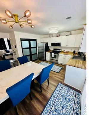 Image of Escape to Comfort in Lexington\/Hamburg: Stylish 3BR\/2.5BA Home