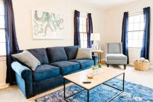 Image of Cozy Cottage Near The Lake & Cedar Point