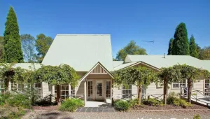 Image of Bowral - Amazing warm family house