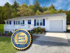 Image of Magnificent Location!  Clean 3-Bedroom Home!