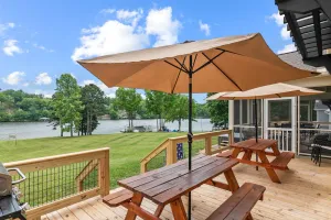 Image of Hyco Paradise \/ Hot tub \/ Lake-front \/ Fire-pit \/ Game-room \/ Incredible VIews