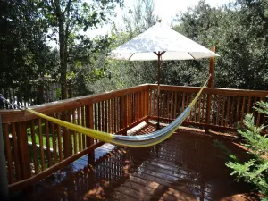 Image of Wonderful Retreat Home On 1\/2 Acre In Agoura Hills , Close To Malibu Beaches &