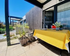Image of Quiet house with terrace and south-facing garden