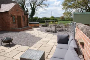 Image of Granary at Oaks Barn Farm, Kadai fire bowl & optional hot tub, country location