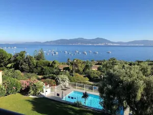 Image of Apartment with superb sea view 200m from the beach and 10m from Porticcio