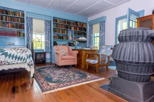 Image of Oak Grove B&B Queen rm.  separate entrance-Pet Friendly