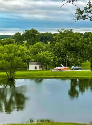 Image of Lake Bungalo