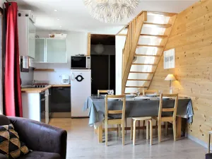 Image of Mezzanine apartment for 6, ski-in\/ski-out, Risoul