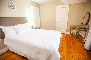 Image of Luxury King Suite in Waterbury.  3 Bedroom. Essentials Close-By,