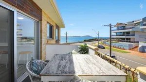 Image of Salt Life Short Walk To Beach, Shops Cafes Accom Holidays