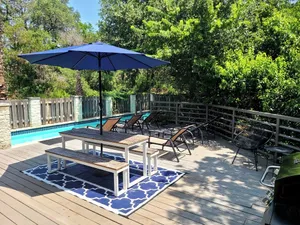 Image of Minutes to Zilker Park + Pool - Modern Elegance!