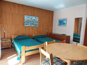 Image of Studio pour 2 avec balcon, WiFi et parking à Brides-les-Bains - FR-1-512-226