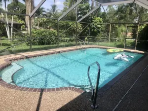 Image of Escape the cold weather, enjoy the pool, blue skies, & sunny beaches sleeps 10