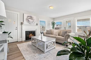 Image of Cozy 4B Retreat Near Uptown King Beds Sleeps 12