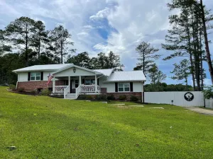 Image of South Georgia Lake House Retreat