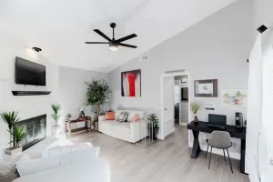 Image of Cozy Newly Renovated Entire Residential Home