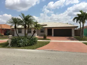 Image of This is a private Home, 4 Bedrooms, 2.5 Bathrooms Sleeps 8