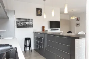 Image of Suite du Sommelier - Air-conditioned city center apartment
