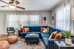 Image of Bit o' Raleigh Bungalow, 6 min drive to downtown