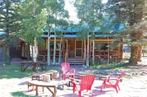 Image of Bear Run - Walk to Main Street - Rustic Cabin - WiFi - Washer - Dryer - Wood Burning Fireplace - Secluded Setting