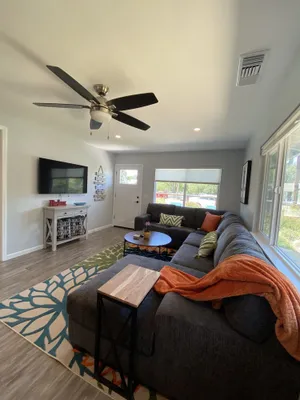 Image of Pet friendly duplex apartment in downtown Santa Ynez!
