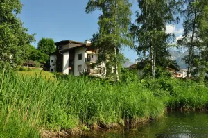 Image of 3. 5 room apartment directly on the Laaxersee