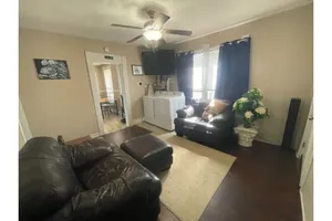 Image of (F1) Convenient 3br Syracuse University apartment