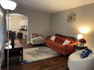 Image of Welcome to Paradise