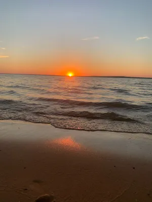 Image of SAYKM Sandy Feet Retreat on Lake Texoma min from sandy beach!