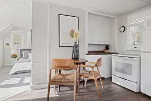 Image of Garage Apt