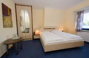Image of Doppelzimmer Komfort - Hotel Lange, 14002