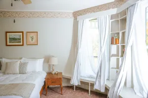 Image of Lupine Room