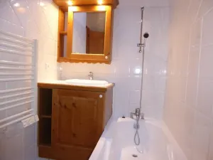 Image of 100m from ski slopes, 2nd floor, balcony, tv, ski locker, 35m², Pralognan-la-Vanoise