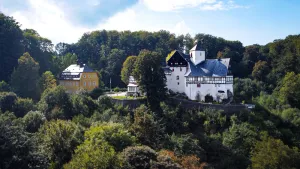 Image of New vacation apartment right next to Rauenstein Castle
