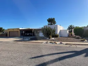 Image of 2 bed\/2bath located on 10th green at Green Valley CC