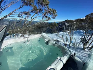 Image of 2 Bedroom Apartment with Private Hot tub and amazing views!