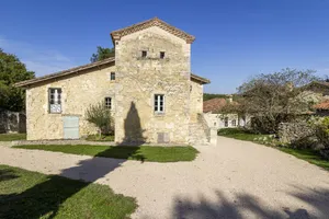 Image of Gîte de Charme Avec Piscine - 1 à 13 Personnes
