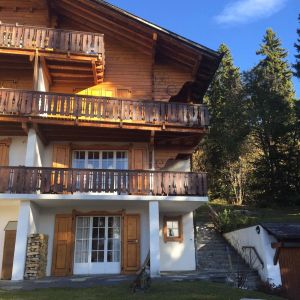 Image of 2 Bedroom apartment in Chalet for ski \/ summer hols.  Fantastic views of  Alps
