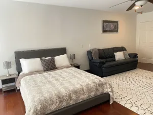 Image of Cozy Luxury Suite In The Heart Of Fort Myers Close To Everything!